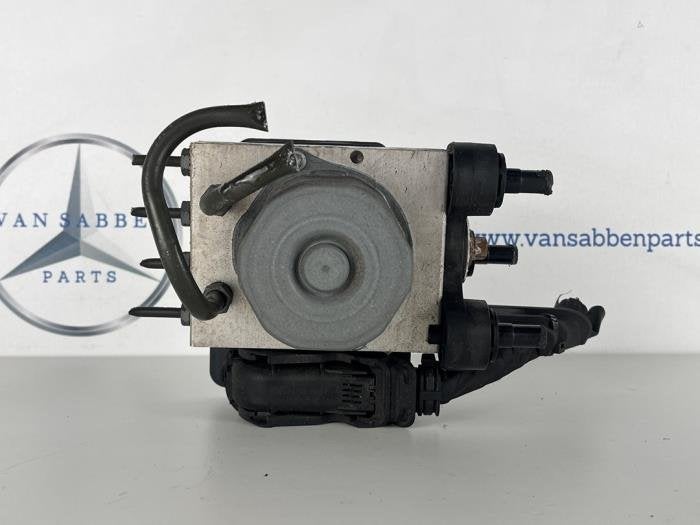 Pompe ABS d'un Mercedes E-Klasse, -, 3 mois de garantie, Utilisé, -