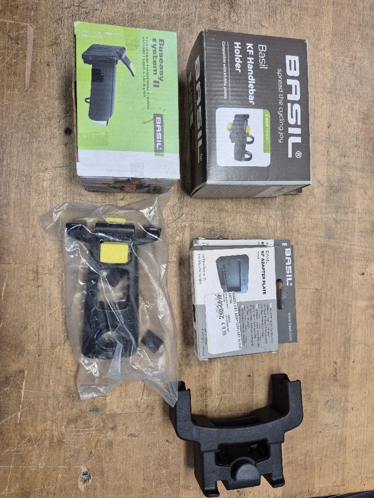Basil, porte-bagages à vélo, lampes, Vélos & Vélomoteurs, Accessoires vélo | Porte-bagages, Enlèvement ou Envoi, Neuf