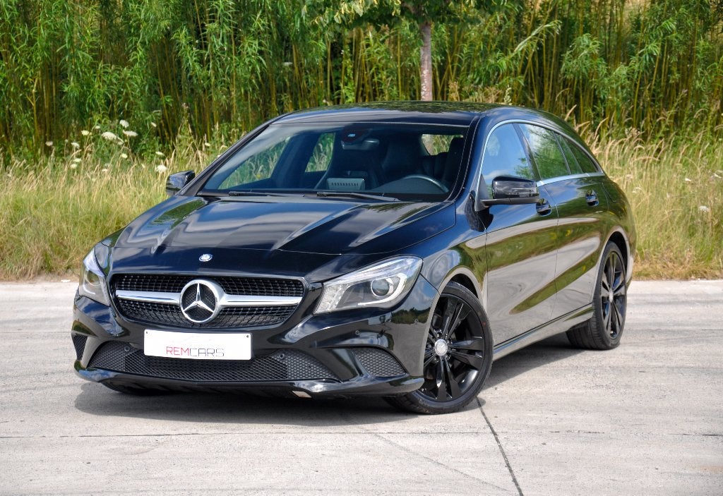 CLA 180d | Gamme AMG | Phares au xénon, Autos, CLA, Achat, Euro 6, Entreprise