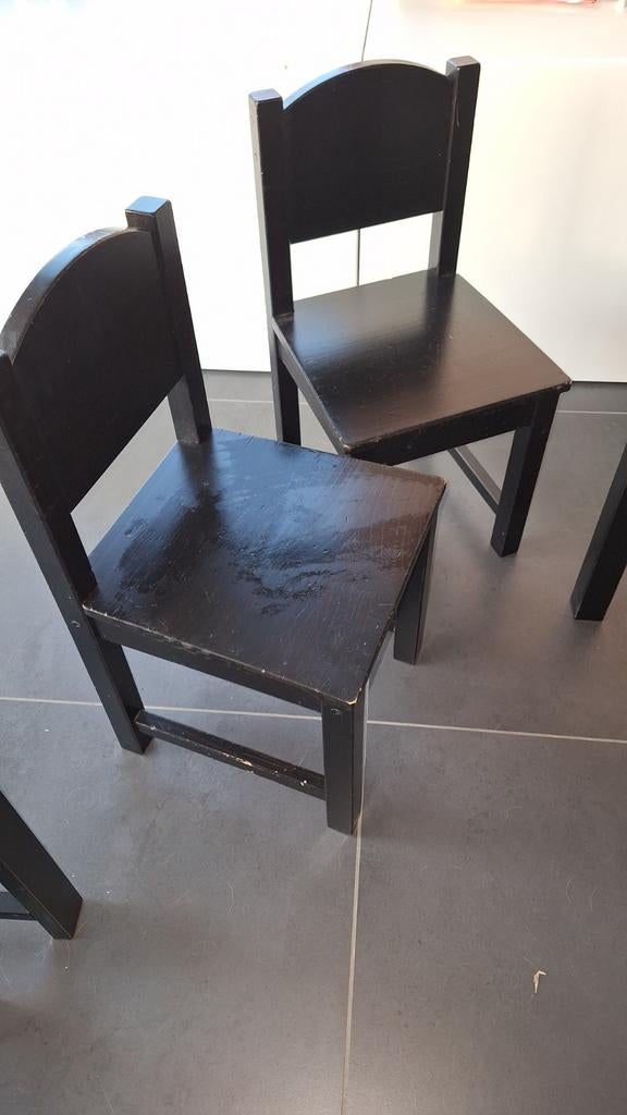 Ikea Sundvik tafel +2stoeltjes, Huis en Inrichting, Ophalen, Gebruikt, Zwart, Hout