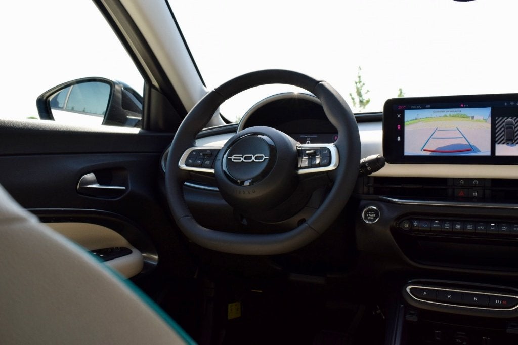 Fiat 600 La Prima Hybrid 110pk, ACC/Camera/CarPlay/Massage, Autos, Fiat, 1355 kg, Achat, Entreprise, 109 g/km