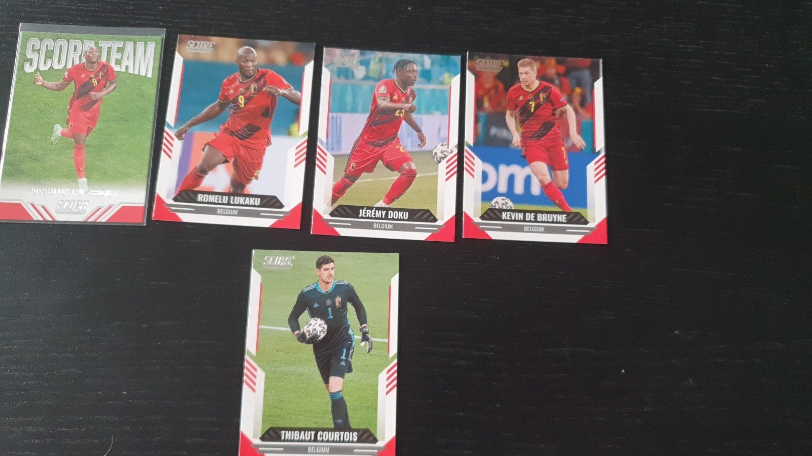 Panini Score 2021-22 Belgique De Bruyne Lukaku, Enlèvement ou Envoi, Comme neuf, Plusieurs cartes
