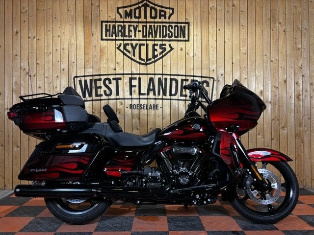 Harley-Davidson CVO Road Glide Limited, 1923 cm³, Customerservices@harley‑davidson.com, 3700 West Juneau Avenue
WI 53208  Milwaukee, US