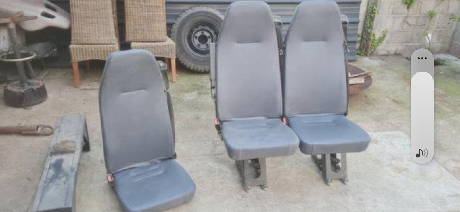 4 moduleerbare zetels voor in camionette, Ophalen