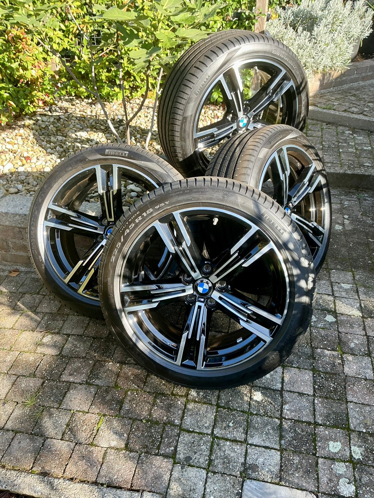 BMW 3 serie G20/G21 velgenset 18” type 848M met zomerbanden, Autos : Pièces & Accessoires, Pneus et Jantes, Véhicule de tourisme