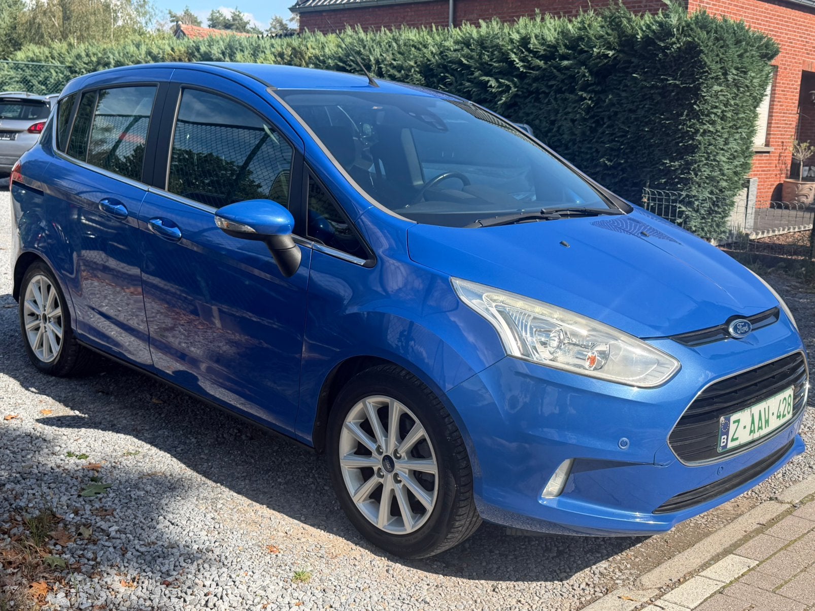 ford bmax 69.000 km benzine. ewacars 0476684418, Auto's, Monovolume, Euro 6, B-Max, Bedrijf