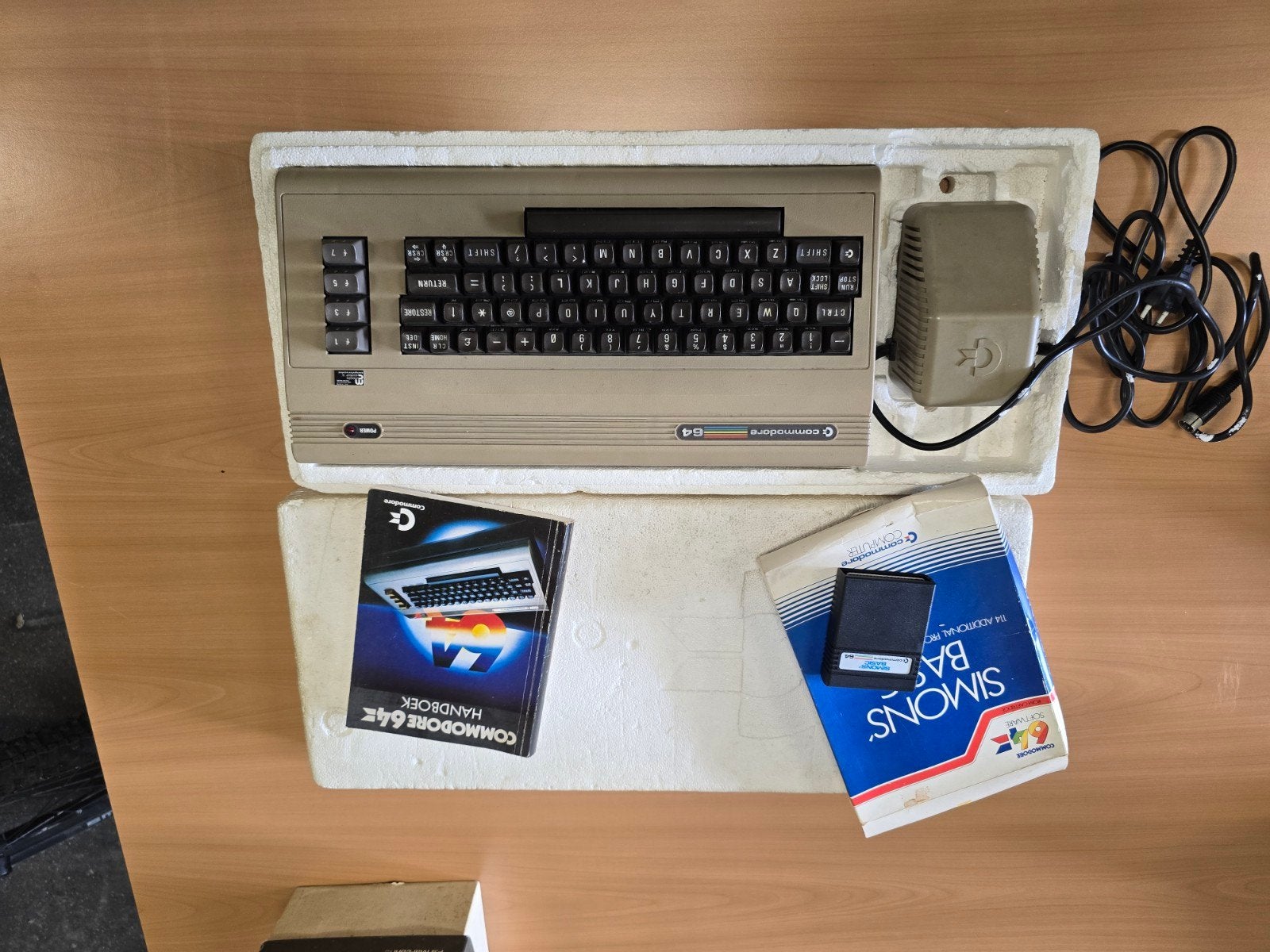 Commodore 64 met tape drive, Computers en Software, Vintage Computers, Ophalen