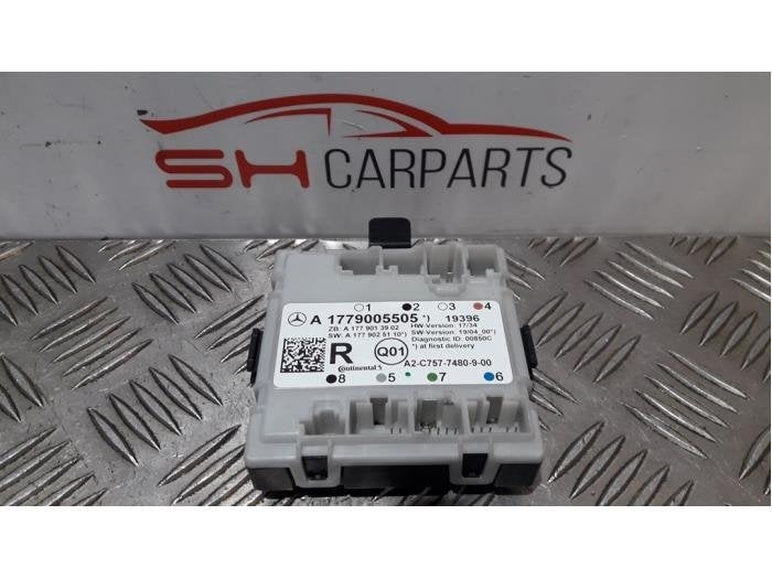 Module verrouillage central des portes d'un Mercedes CLA, Autos : Pièces & Accessoires, 3 mois de garantie, Utilisé, -, -
