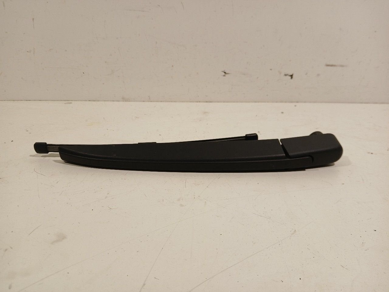 Ruitenwisserarm achterruit Renault Clio, Onderdelen@venauto.nl, Van der Ven Autorecycling B.V., Ettenseweg 76, 4706 PB Roosendaal, The Netherlands