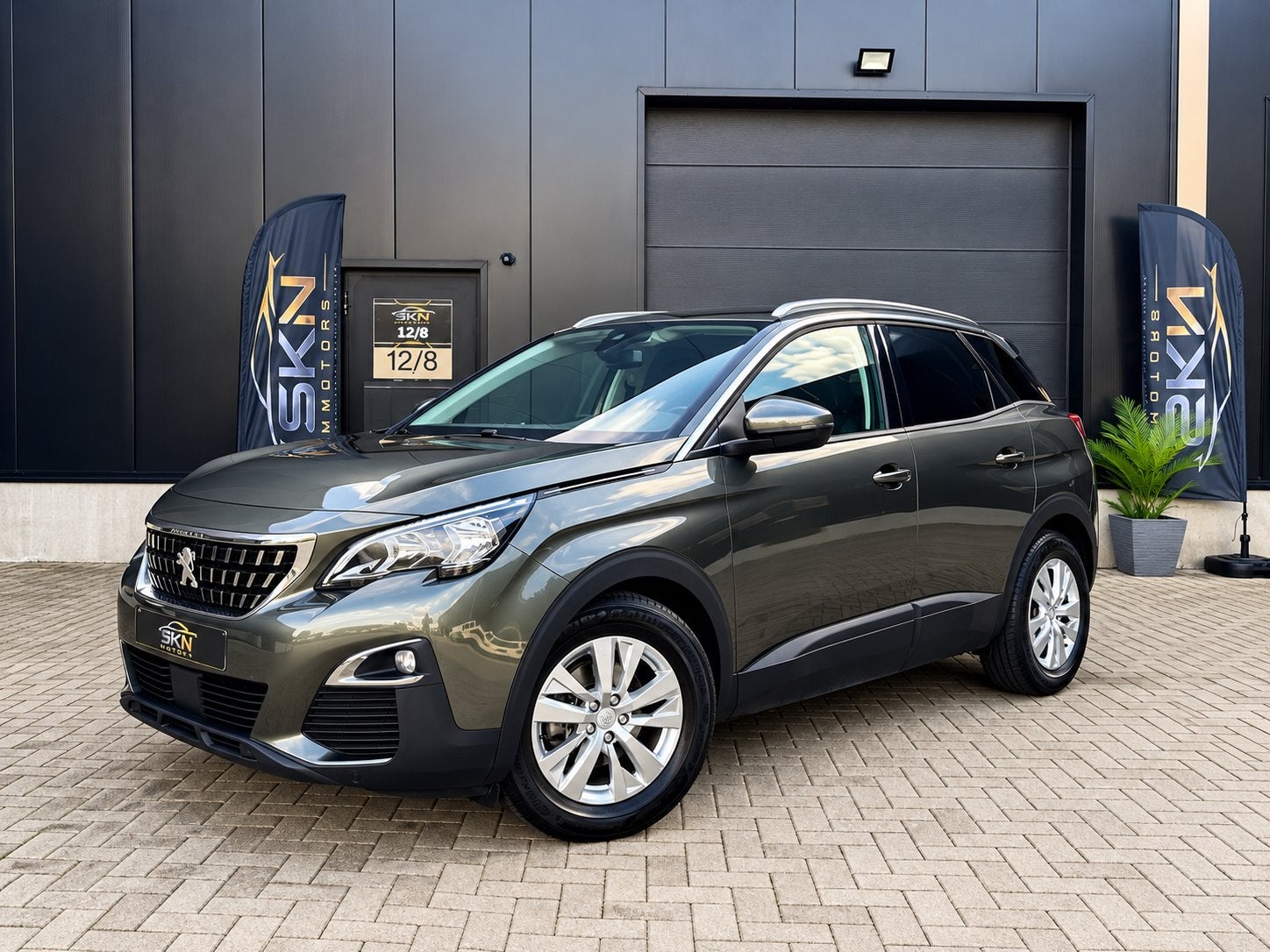 PEUGEOT 3008 1.2 ESSENCE-AUTOMATIQUE—131CH SEULEMENT 36000KM, Autos, Achat, Euro 6, Entreprise, Carnet d'entretien
