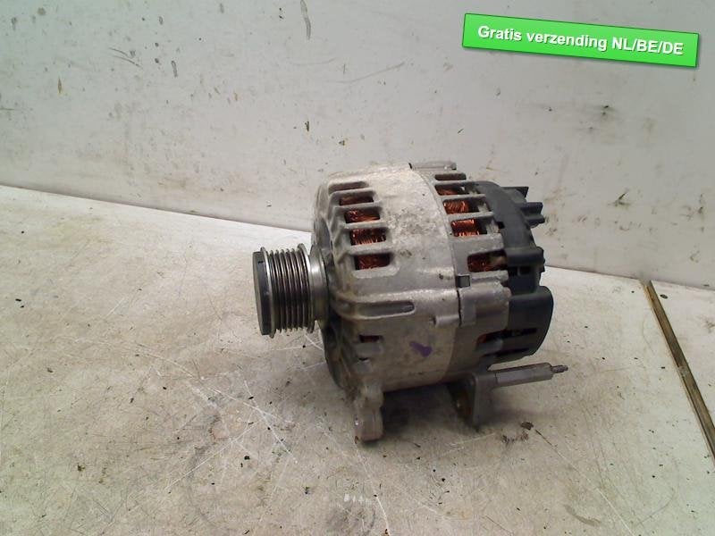 DYNAMO Volkswagen Golf VI (5K1) (03L903023F), Gebruikt, Volkswagen, Volkswagen AG, Kundenbetreuung@volkswagen.de