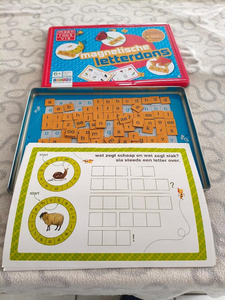 Magnetische letterdoos, Kinderen en Baby's, Ophalen, Zo goed als nieuw, Taal en Lezen