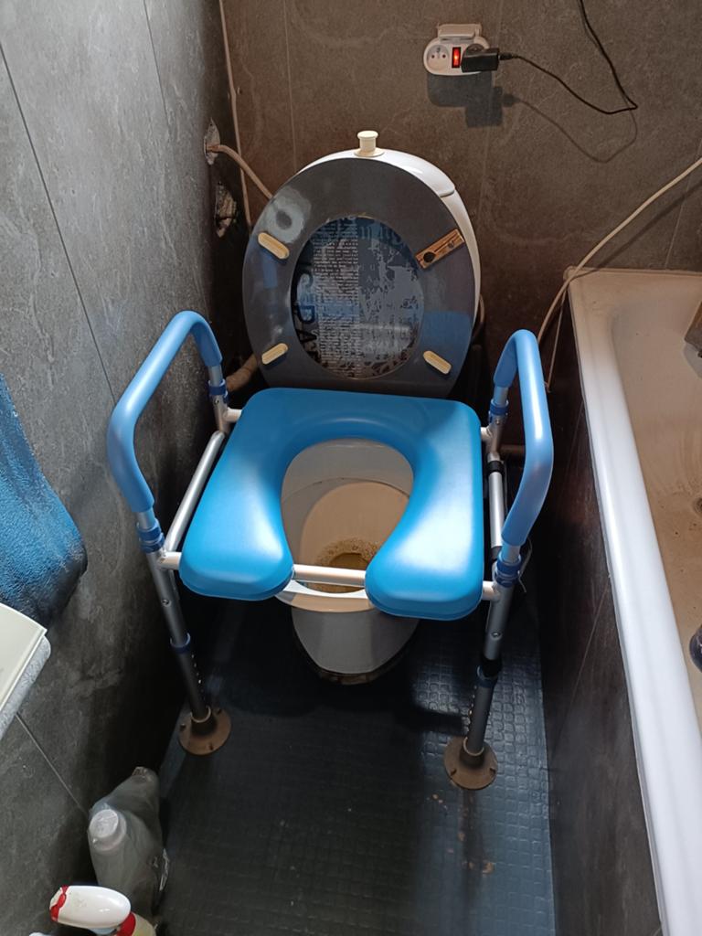 Tribune pour WC ou tribune de douche totalement réglables, Diversen, Verpleegmiddelen, Ophalen