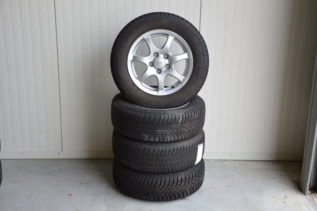 Winterwielen set Volkswagen Golf, Ophalen, Gebruikt, 15 inch, -