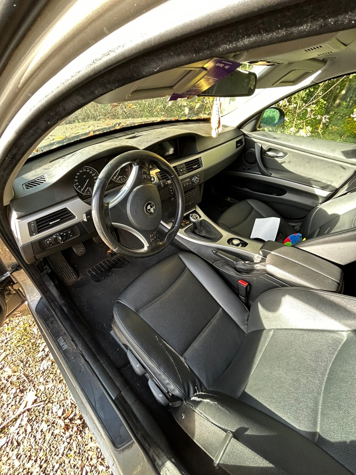 Bmw e91 318d pour pieces ou à réparer, Autos, Cuir, Achat, Ordinateur de bord, Particulier