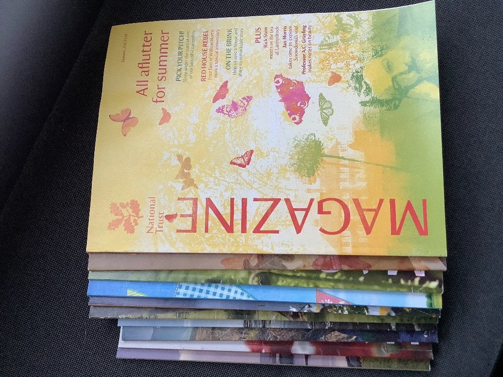 National trust 10magazines, Livres, Journaux & Revues, Enlèvement, Comme neuf