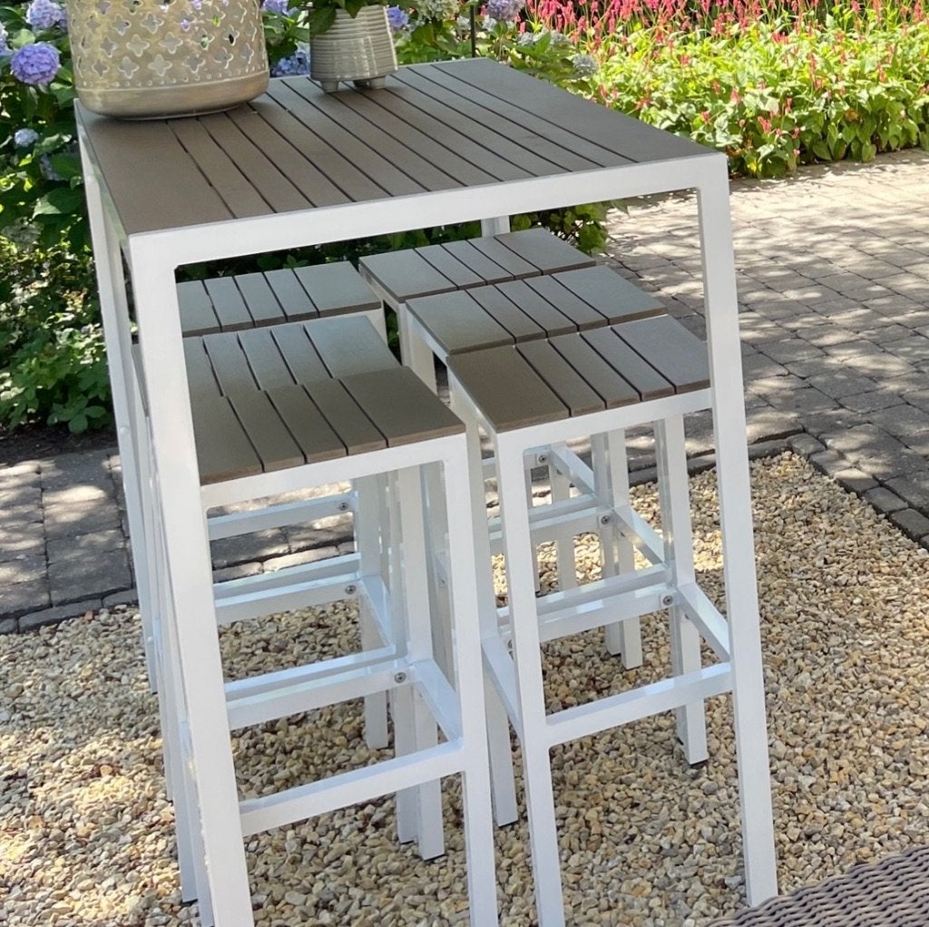 Wit Bartafel met krukken, Huis en Inrichting, Ophalen, Gebruikt, Inclusief barstoelen