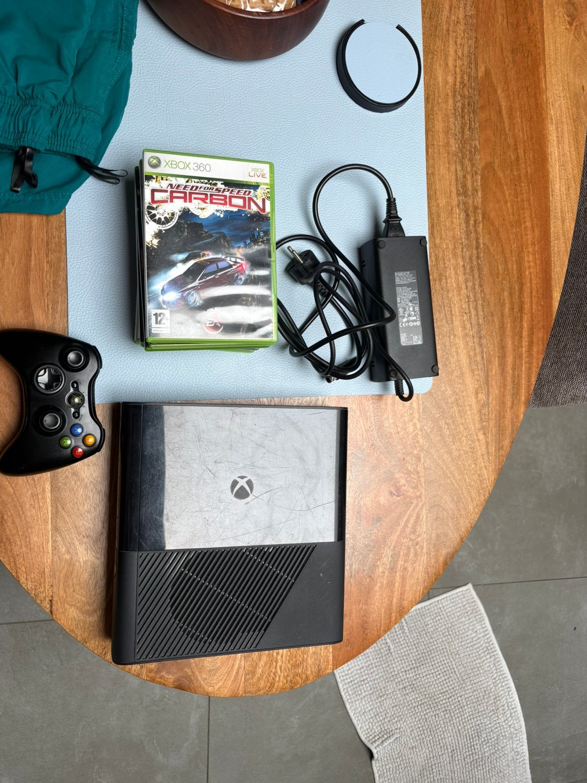 Xbox 360, Games en Spelcomputers, Spelcomputers | Xbox 360, Ophalen, Met 1 controller, 250 GB, Gebruikt
