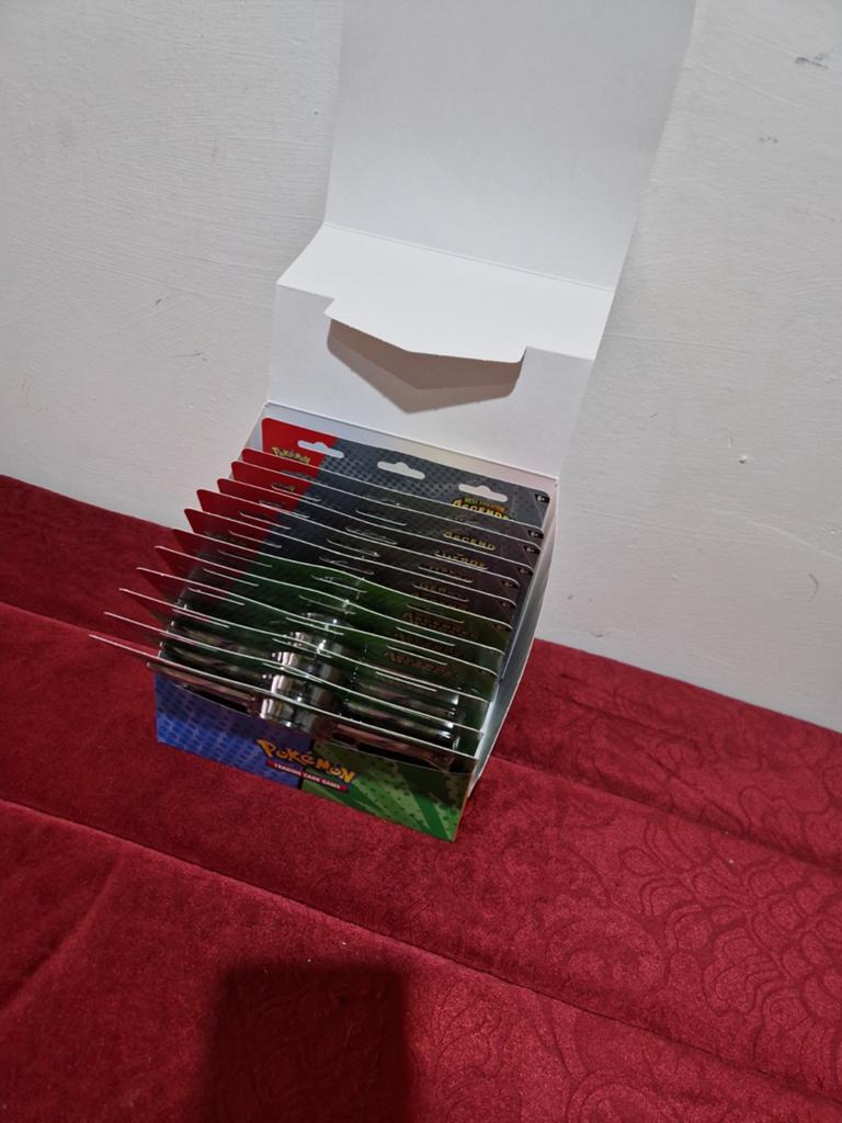 Display met ascended 2pack blisters. Voor slechts  375eur., Ophalen