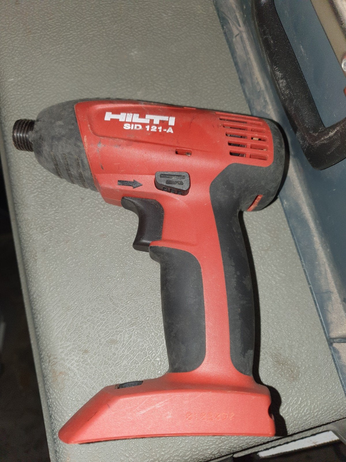 visseuse à choc Hilti SID 121A, Bricolage & Construction, Enlèvement, Utilisé, Autres types