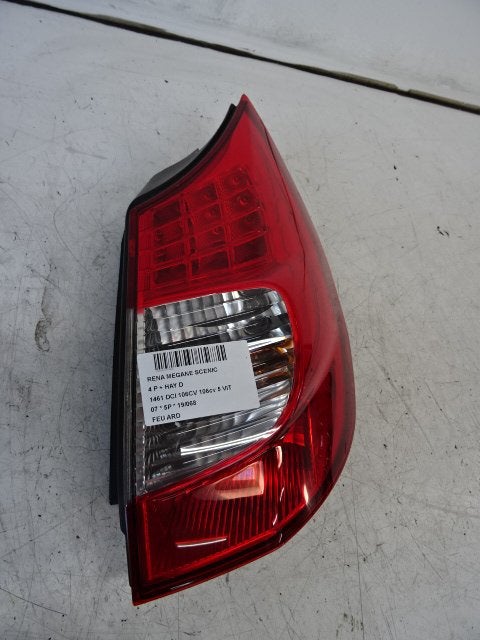 FEU ARRIÈRE DROIT Renault Scénic II (JM) (8200474327-A), Utilisé, Renault