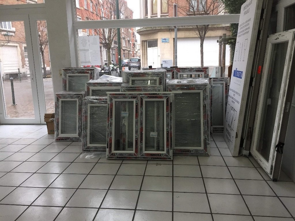 Fenetres et Portes PVC en stock, Doe-het-zelf en Bouw, Ophalen, Nieuw, Dubbelglas
