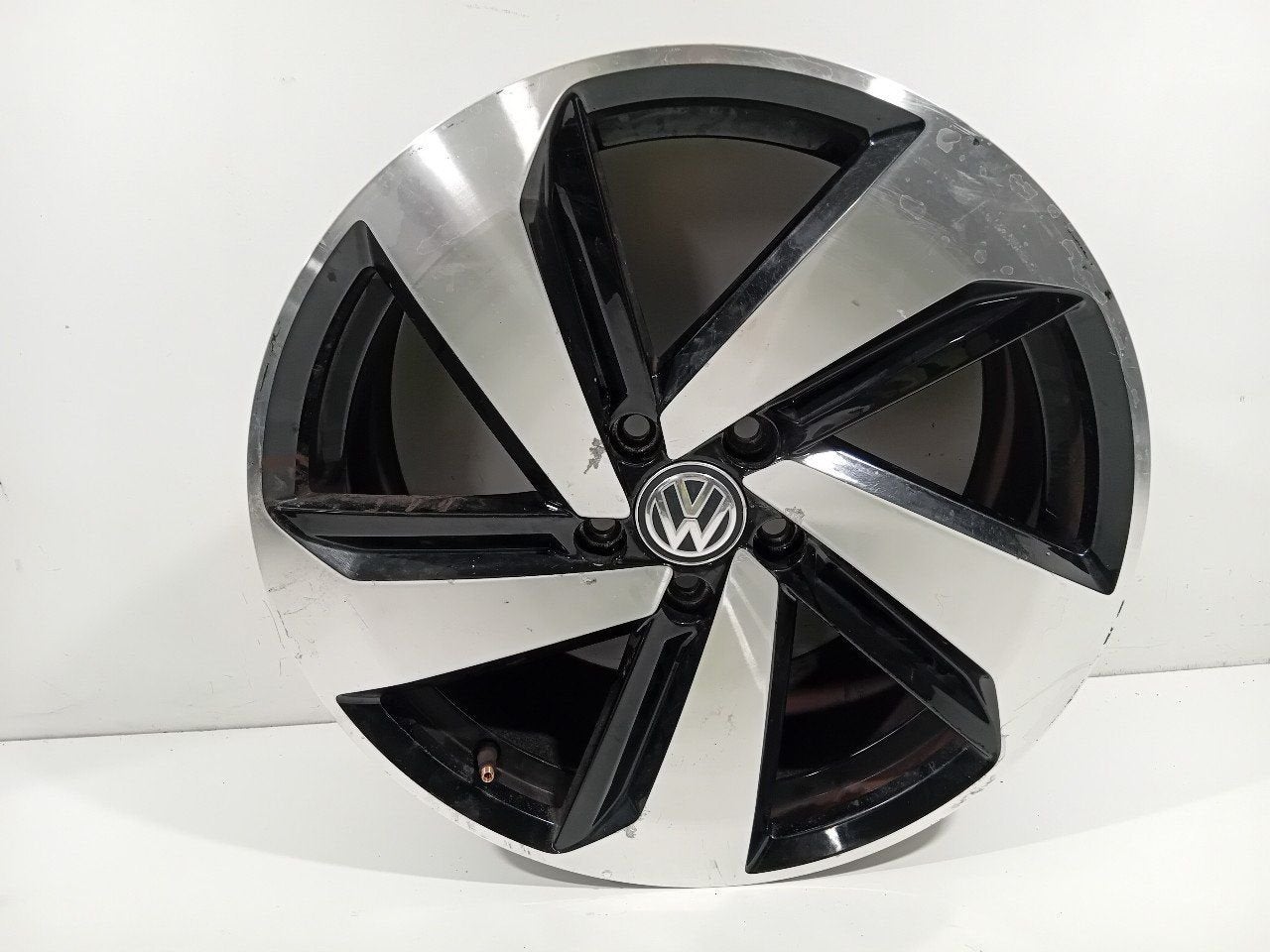 Velg Volkswagen Golf, Onderdelen@venauto.nl, Van der Ven Autorecycling B.V., Ettenseweg 76, 4706 PB Roosendaal, The Netherlands