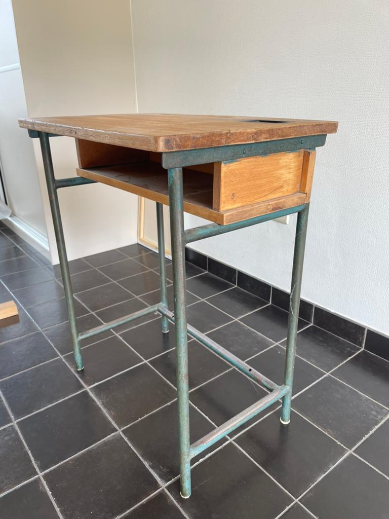 Vintage schoolbank, Huis en Inrichting, Ophalen, Gebruikt, 60 cm, Kinderbureau