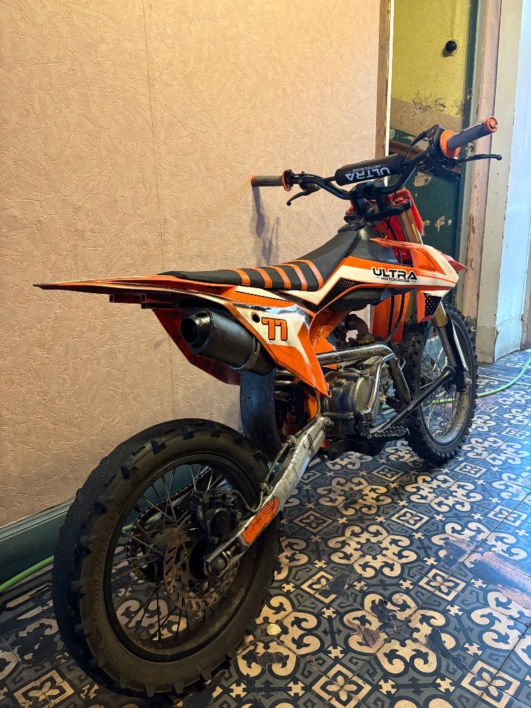 YCF 150cc, Autres marques, 4 vitesses, Comme neuf, 150 cm³