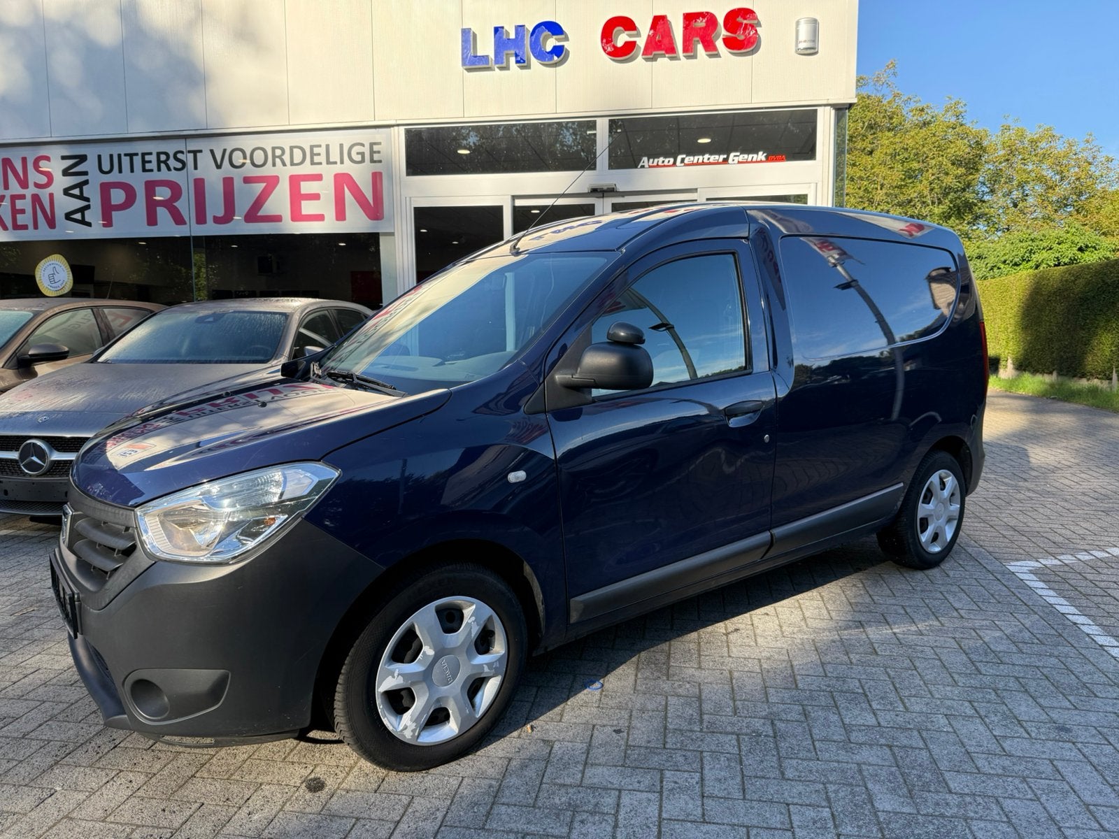 Dacia Dokker 1.6 benzine 107000klm lichte vracht airco+Gps, Auto's, Dacia, Euro 5, 4 cilinders, Blauw