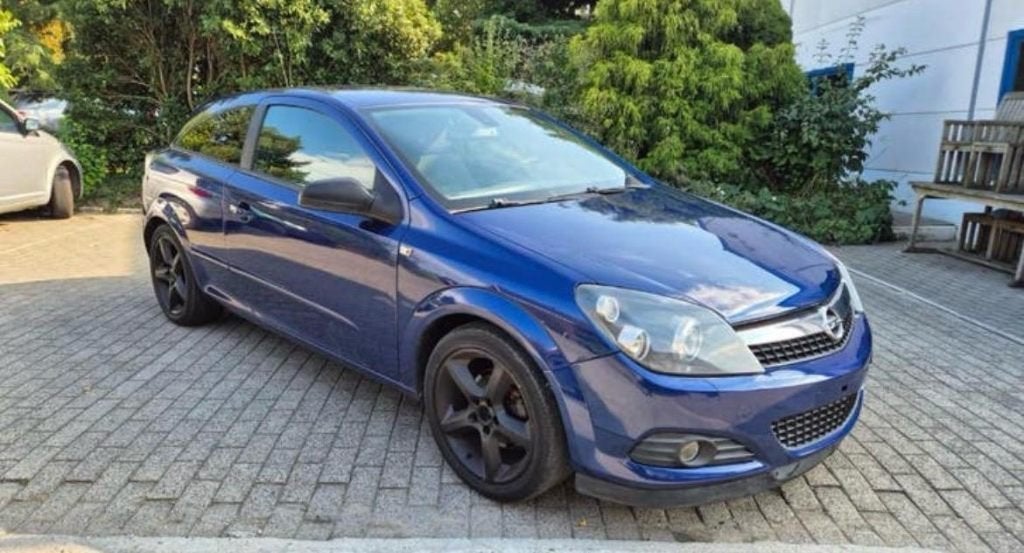 Opel Astra GTC — 1.6 essence automatique 107000 km CT OK, Entreprise, 635 kg, 185 g/km, 1200 kg