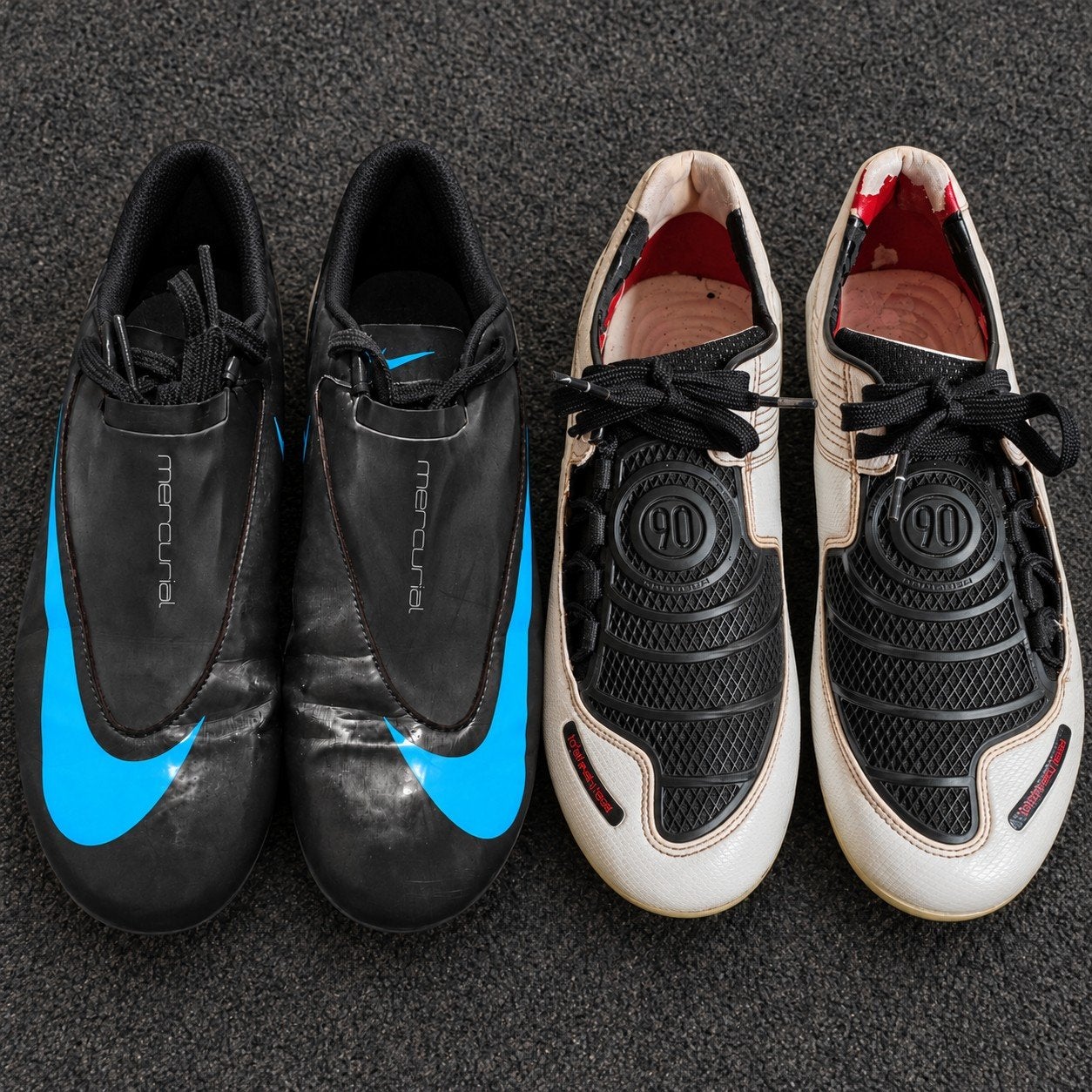 Lot Nike Mercurial + Total 90 Laser – crampons – 45 / 42,5, Envoi, Utilisé, Chaussures
