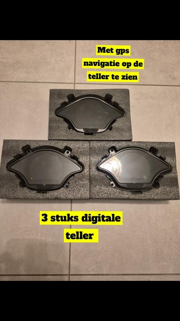 Vespa sprint / primavera digitale teller dashboard snelheid, Fietsen en Brommers, Ophalen of Verzenden