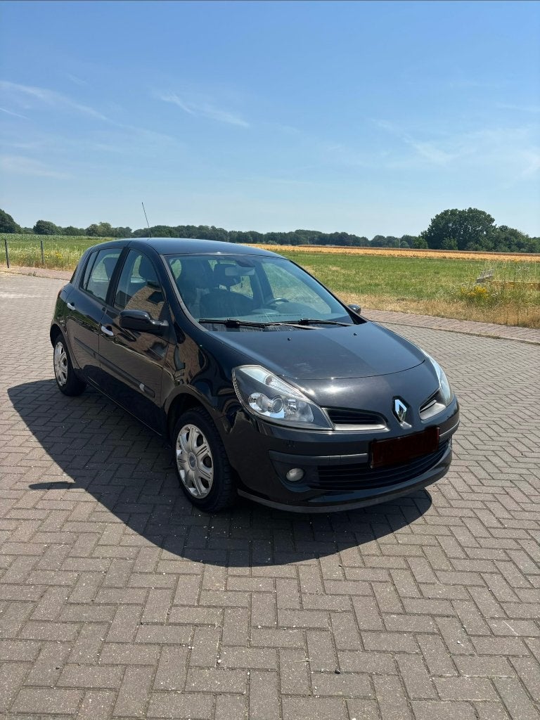 Renaul Clio 3 - essence - 1.2 16V - 114900km - AIRCO, Auto's, Zwart, Handgeschakeld, 5 deurs, Particulier