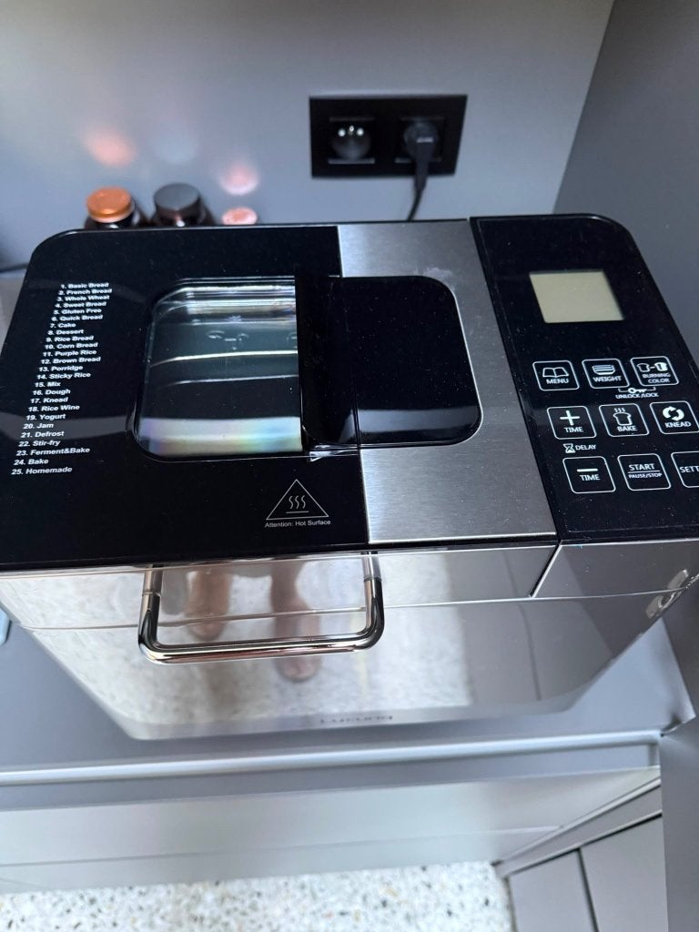 Luxuriq broodbakmachine, Plus de 10 programmes, Comme neuf, Enlèvement, Avec minuteur