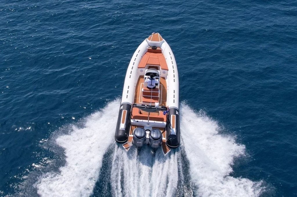 Tiger Marine Open 850, Sports nautiques & Bateaux, Canots pneumatiques, Neuf, Tiger Marine, Polyester/fibre de verre, Bâche de protection