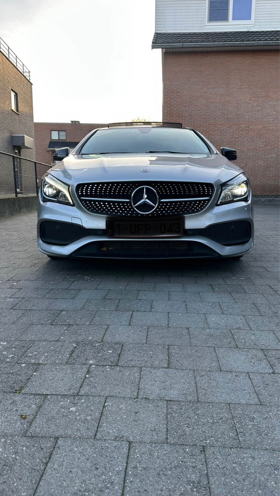 Mercedes Cla 180 benzine 1.6 bouwjaar 12/2018, Auto's, Automaat, CLA, Bedrijf, Achteruitrijcamera