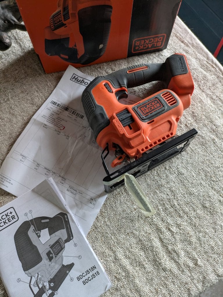 Pendel decoupeerzaag Black+Decker, Ophalen, Decoupeerzaag, 30 tot 70 mm, Black & Decker
