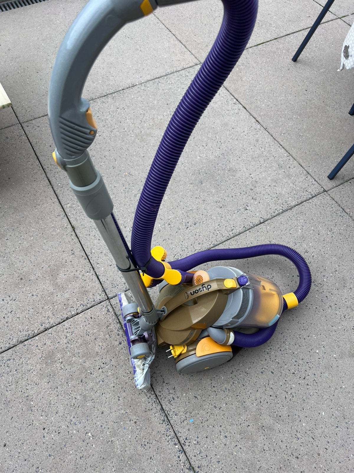 Dyson ciclone, Elektronische apparatuur, Ophalen, Zo goed als nieuw, Dyson