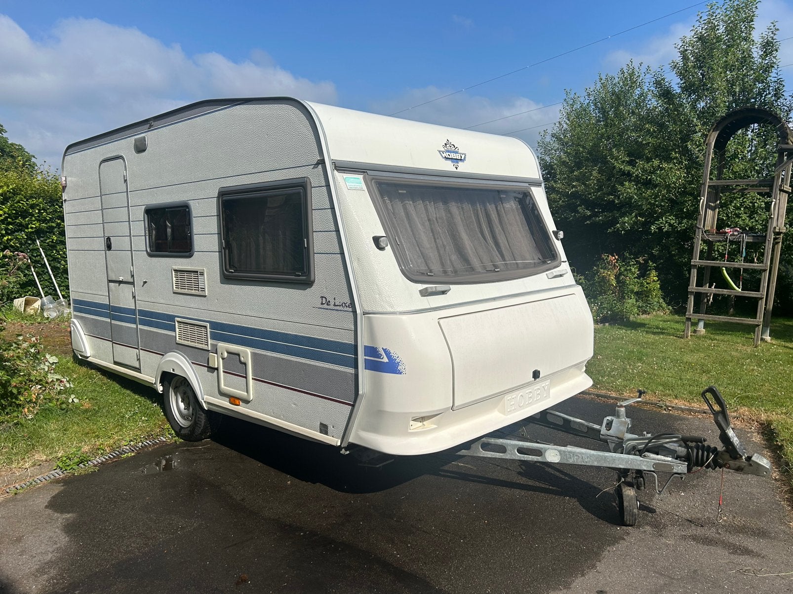 Hobby de Luxe 400S caravan, Caravans en Kamperen, Caravans, Stapelbed, Hobby, Particulier, Stabilisator