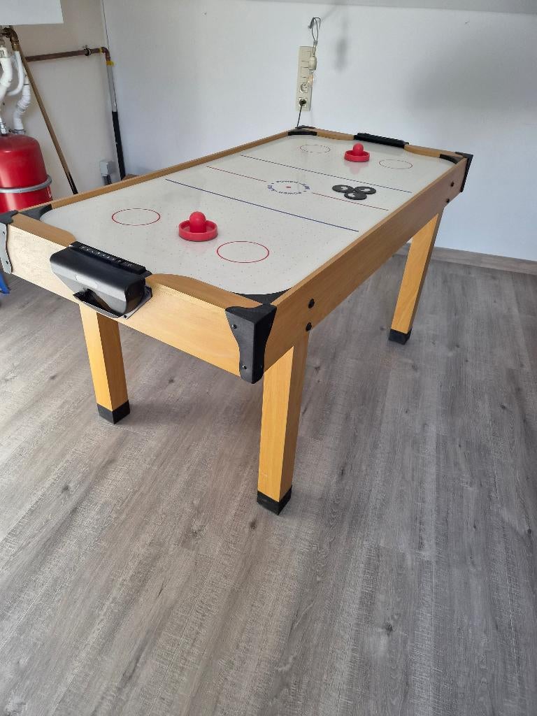 Air hockey, Enlèvement, Utilisé