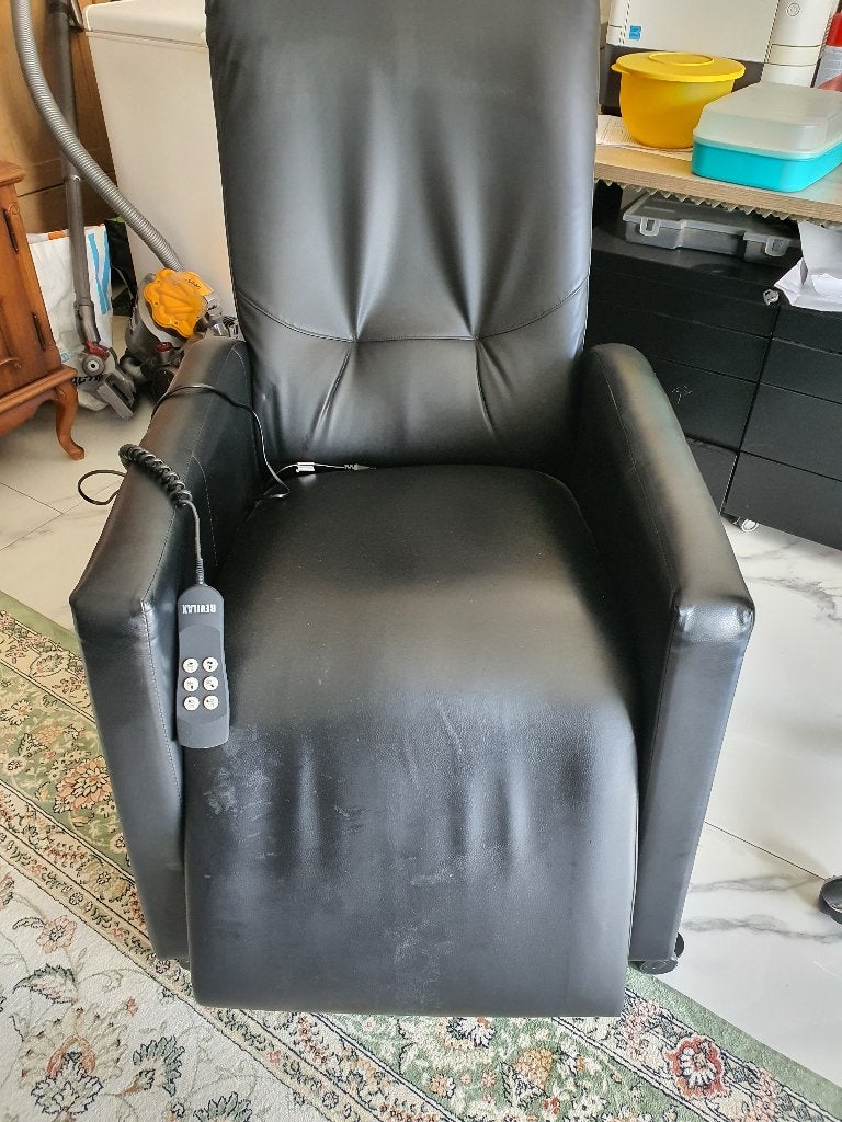 elektrisch verstelbare relax  Elektrisch bedienbare, Huis en Inrichting, Ophalen, Zo goed als nieuw, Leer