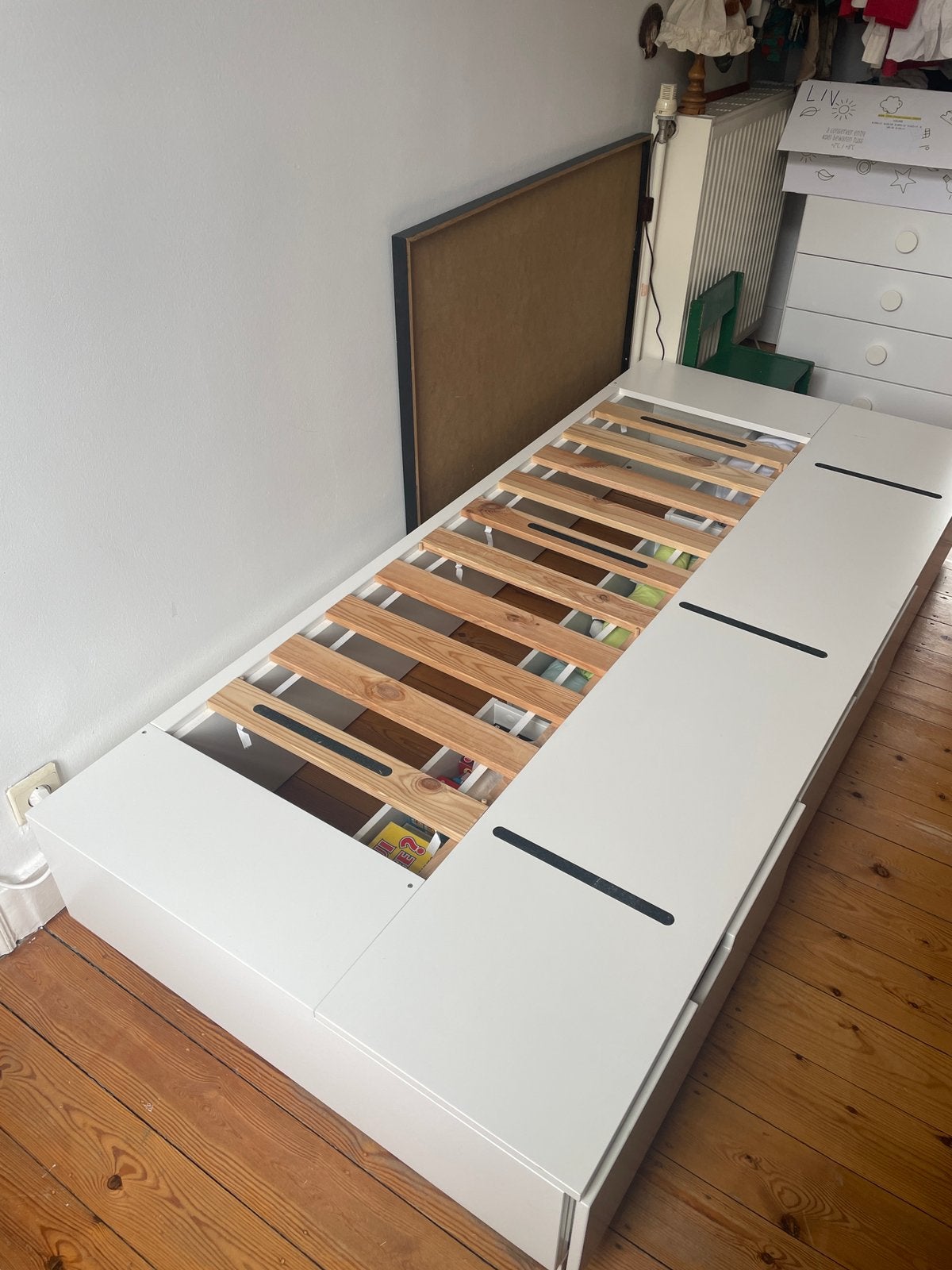 Lit simple et matelas IKEA 1 place, 90 cm, Une personne, Enlèvement, Utilisé