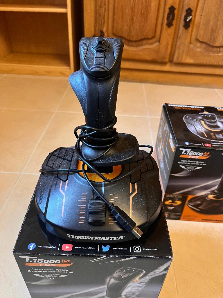 2 Thrustmaster T1600M, Consoles de jeu & Jeux vidéo, Consoles de jeu | Accessoires Autre, Neuf, Autres types, Thrustmaster, PC