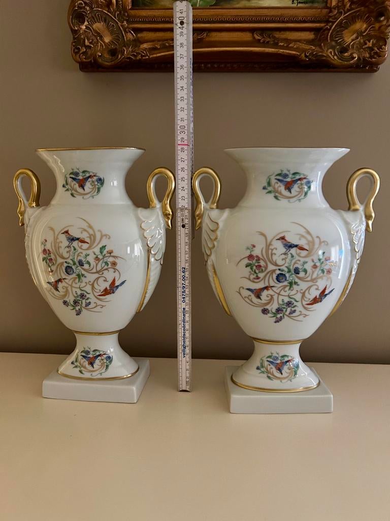 Set van 2 Limoges Castel vazen, Antiek en Kunst, Ophalen
