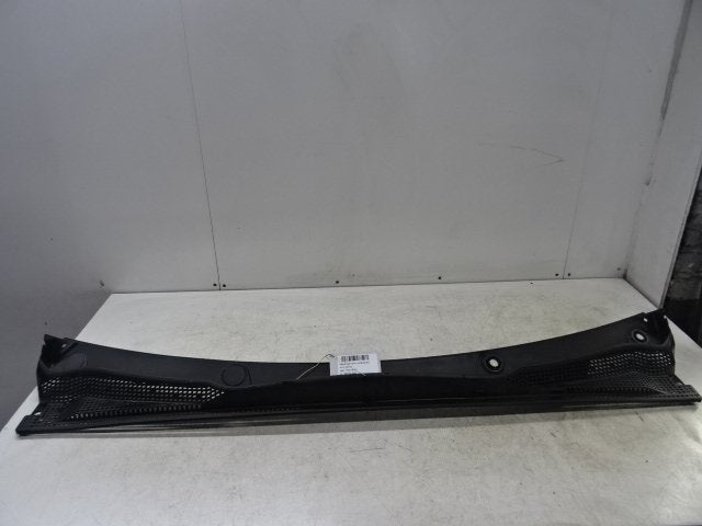 SIERLIJSTEN VOORRUIT Renault Captur II (RJB) (668119397R), Auto-onderdelen, Gebruikt, Mevr. I. Hauben, Rue de l'Espoir 34 34
4030  GRIVEGNÉE, BE