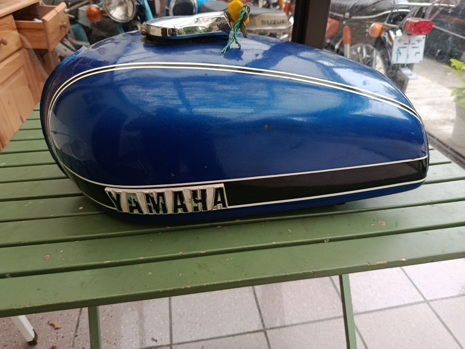 Yamaha rd 250-350 tank met sleutel, Enlèvement ou Envoi, Réservoir, Yamaha