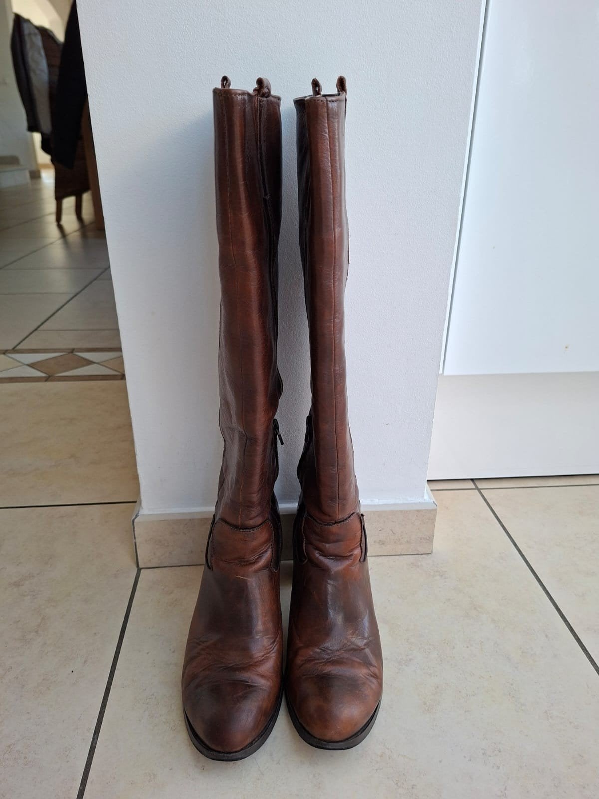 bottes talons hauts pointure 39., Ophalen