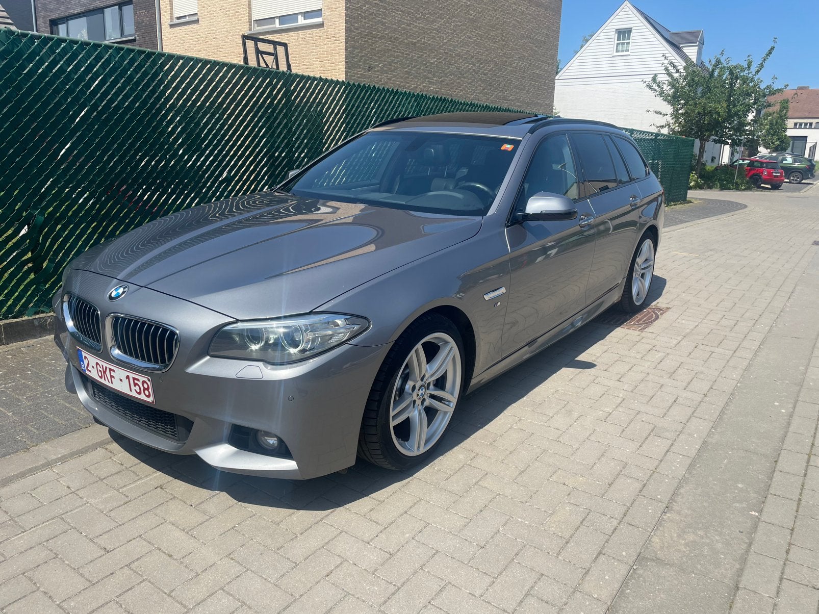 BMW 520d - M Pakket- euro 6b, Auto's, BMW, Automaat, Euro 6, Leder, 5 deurs