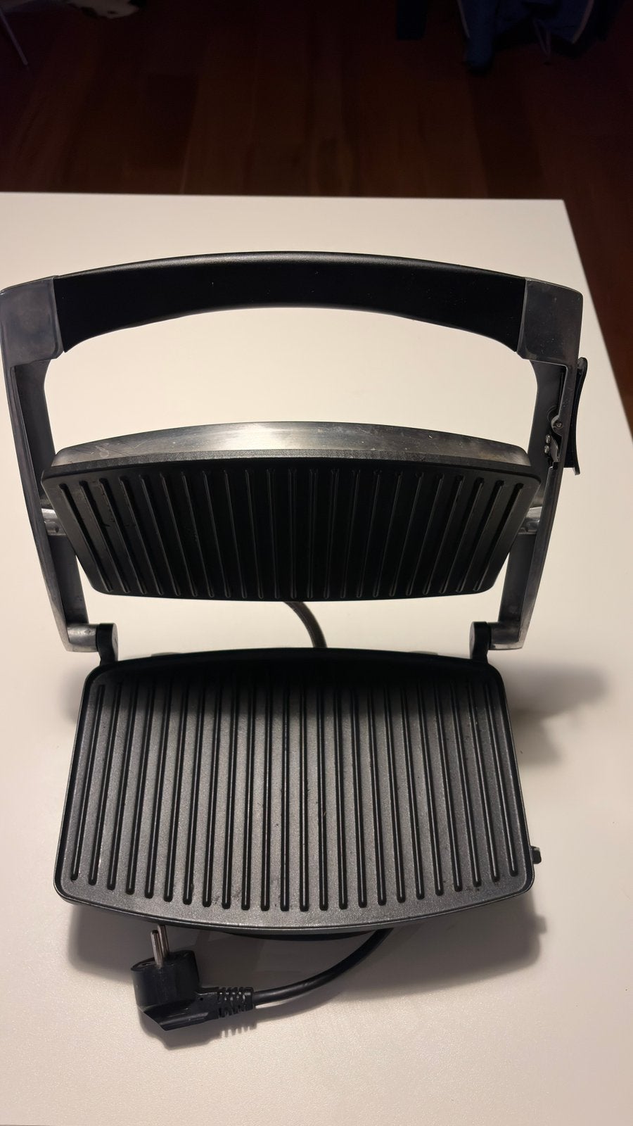 Grill contact Tomado TM-1291, 1000 W, Enlèvement, Utilisé